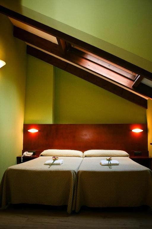 Hotel Torrepalacio Proaza Room photo